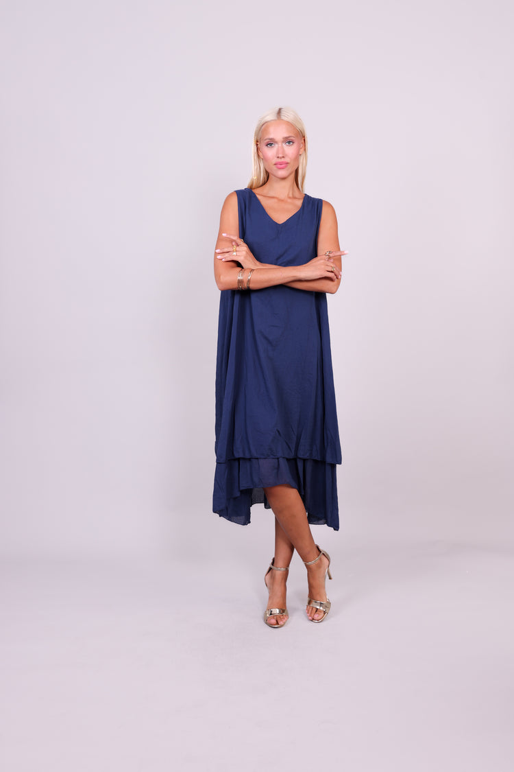 SLEEVELESS LAYERED HEM MIDI DRESS