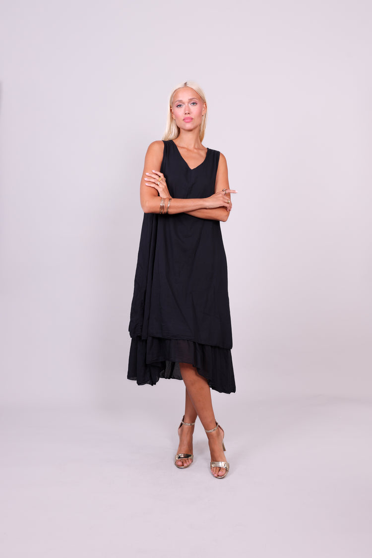 SLEEVELESS LAYERED HEM MIDI DRESS