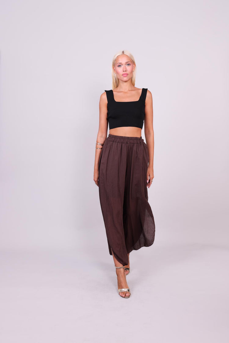 WIDE-LEG SPLIT HEM PANTS