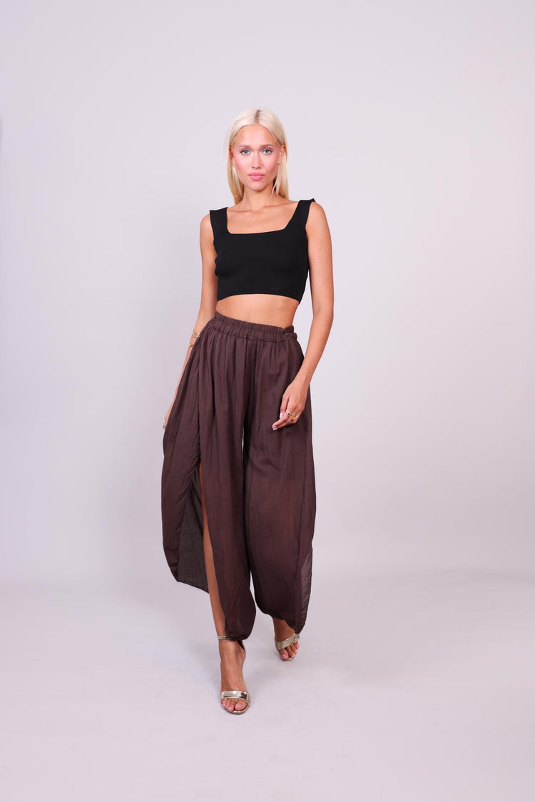 WIDE-LEG SPLIT HEM PANTS