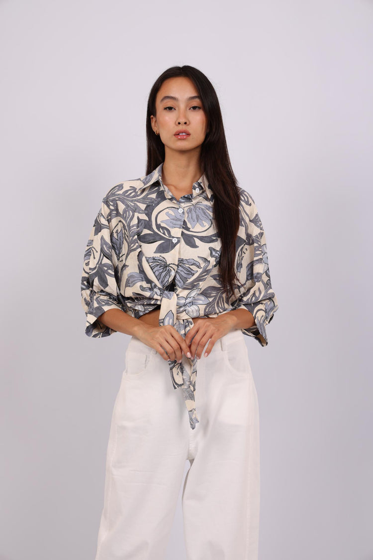 FLORAL PRINT TIE-FRONT SHIRT