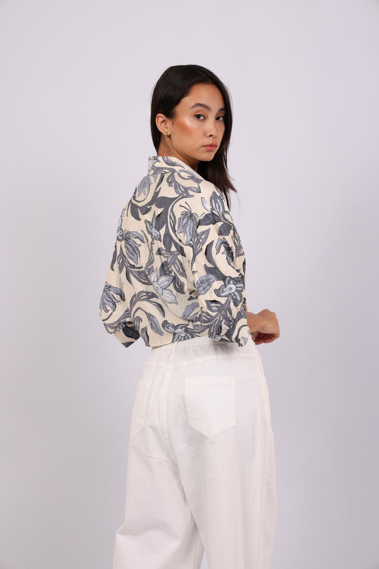 FLORAL PRINT TIE-FRONT SHIRT