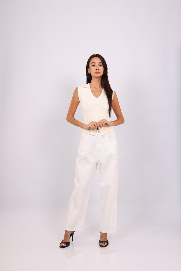 SKYLINE SLEEVELESS KNIT BLOUSE