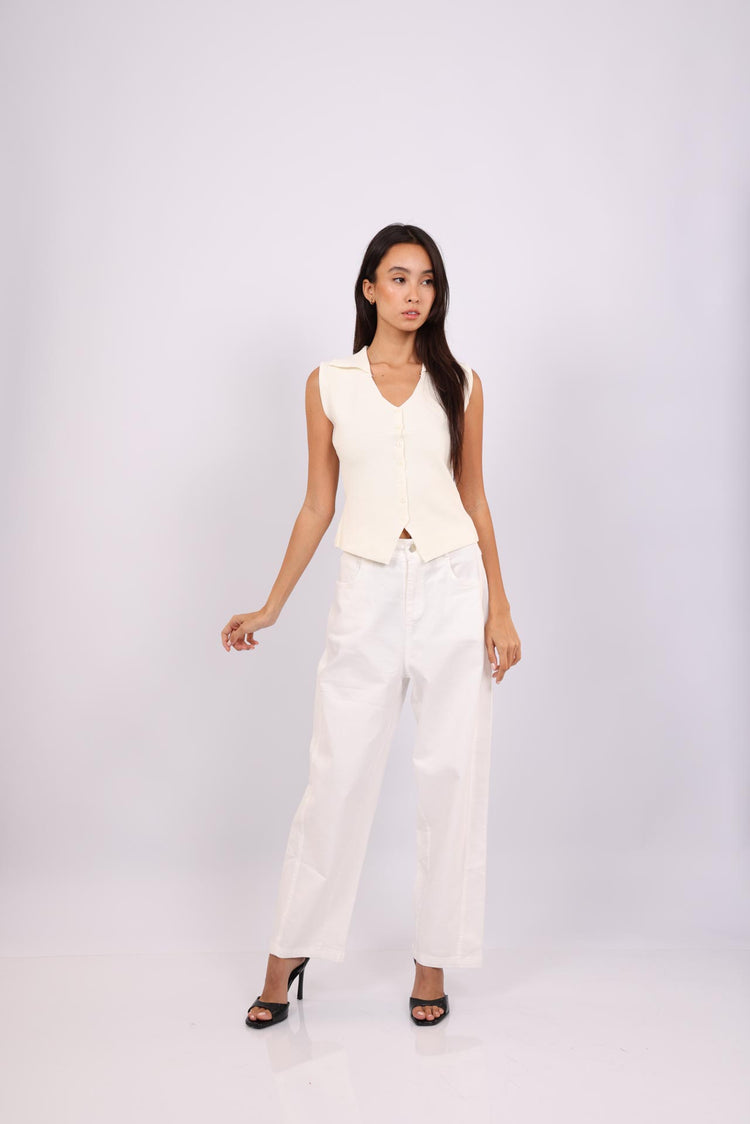 SKYLINE SLEEVELESS KNIT BLOUSE