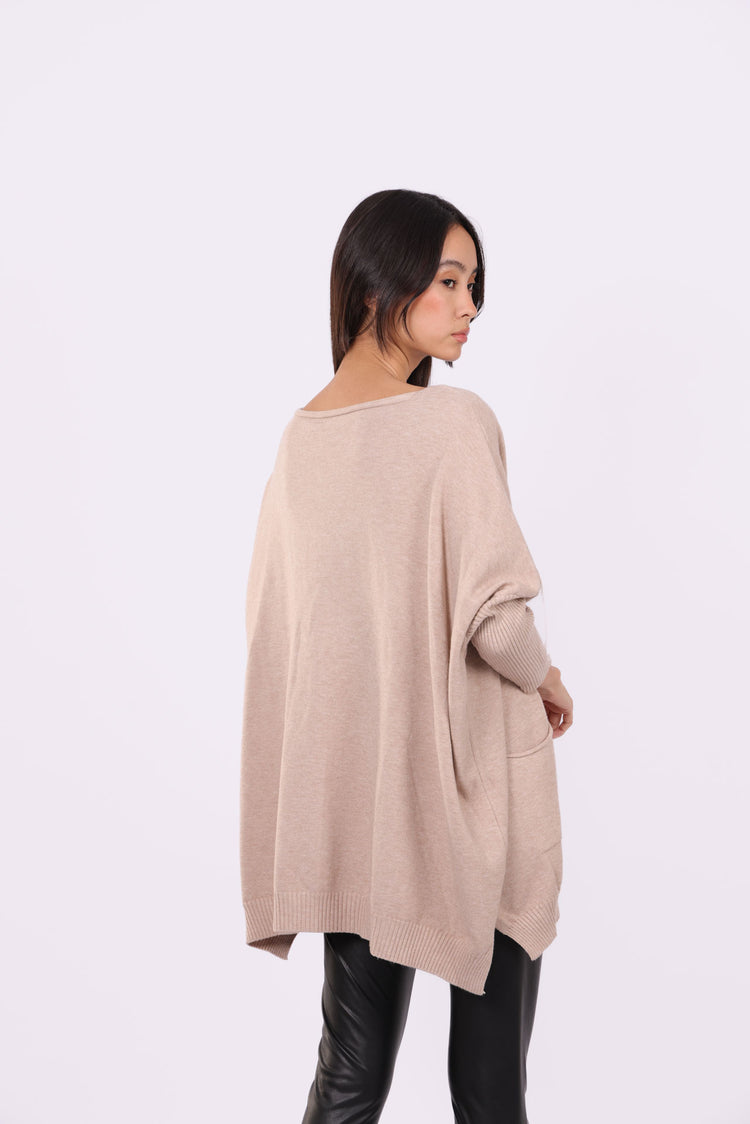 ASYMMETRICAL RELAXED KNIT WITH SIDE POCKET