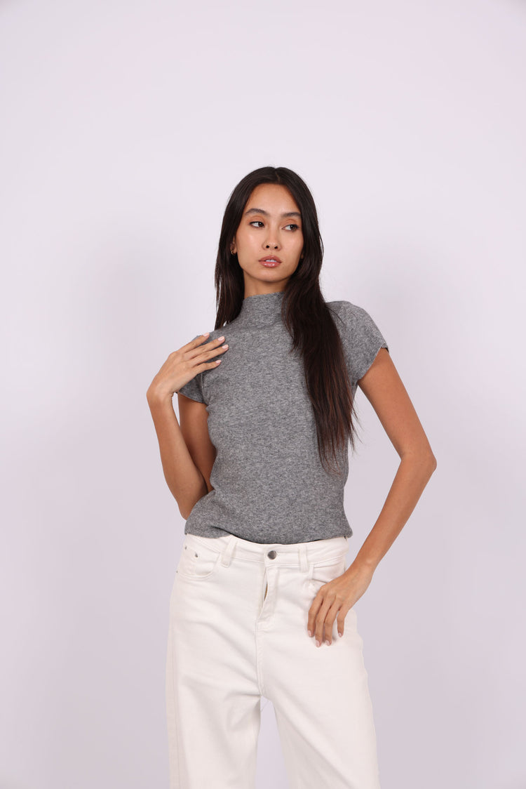MOCK NECK KNIT TOP