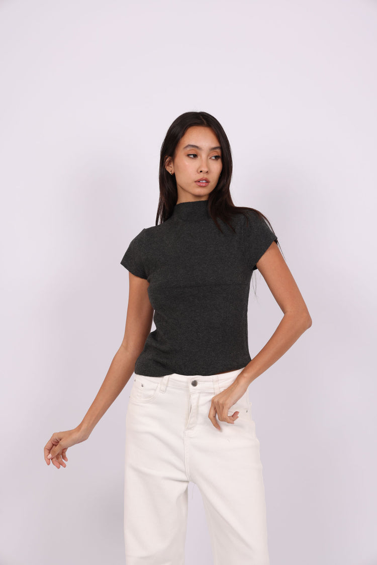MOCK NECK KNIT TOP