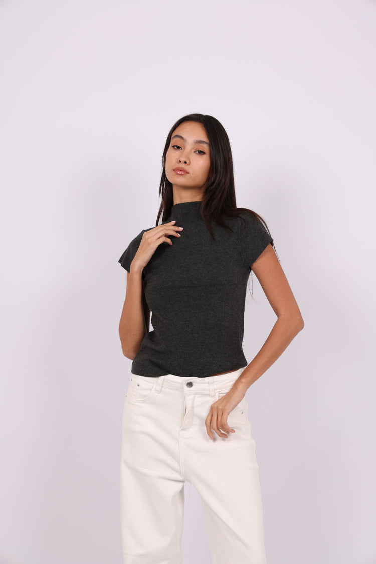 MOCK NECK KNIT TOP