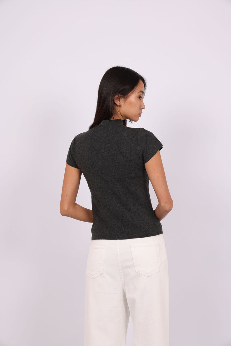 MOCK NECK KNIT TOP