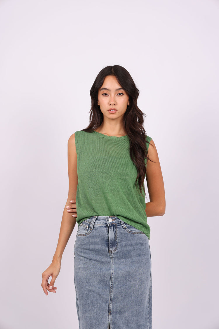 KNIT SLEEVELESS TOP