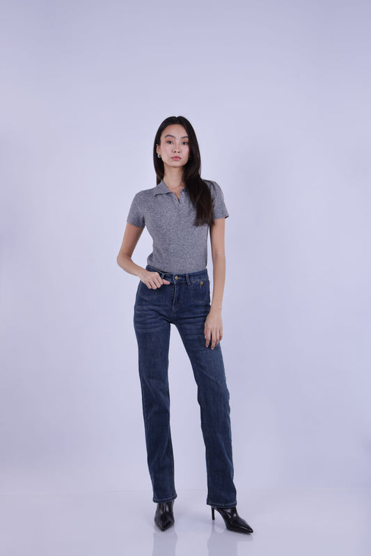 STRAIGHT LEG MID-RISE JEANS
