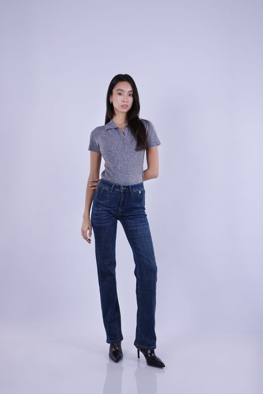 STRAIGHT LEG MID-RISE JEANS