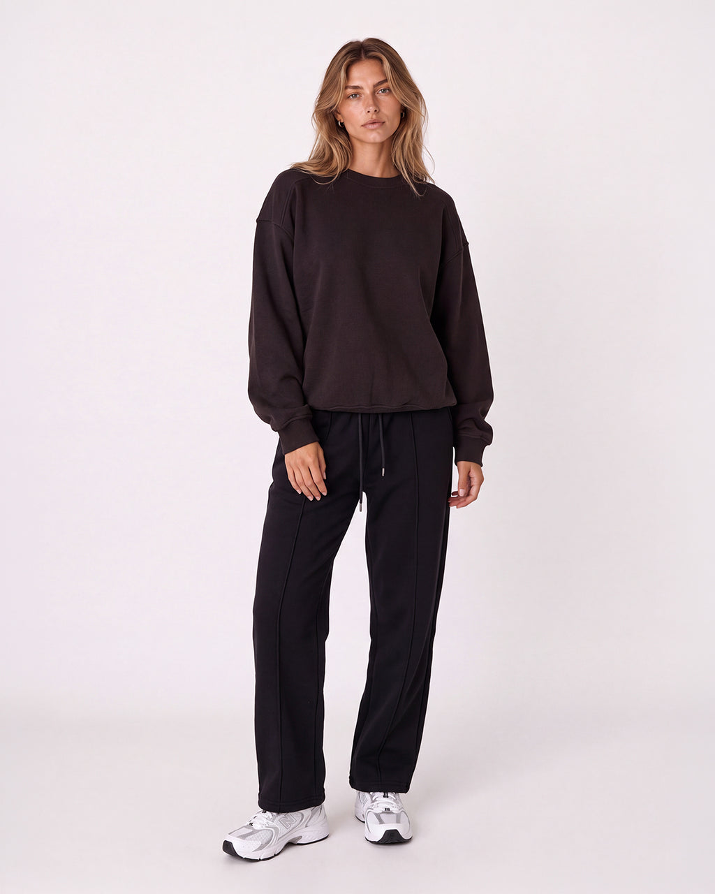OVERSIZED CREW NECK LONG SLEEVE SWEATSHIRT