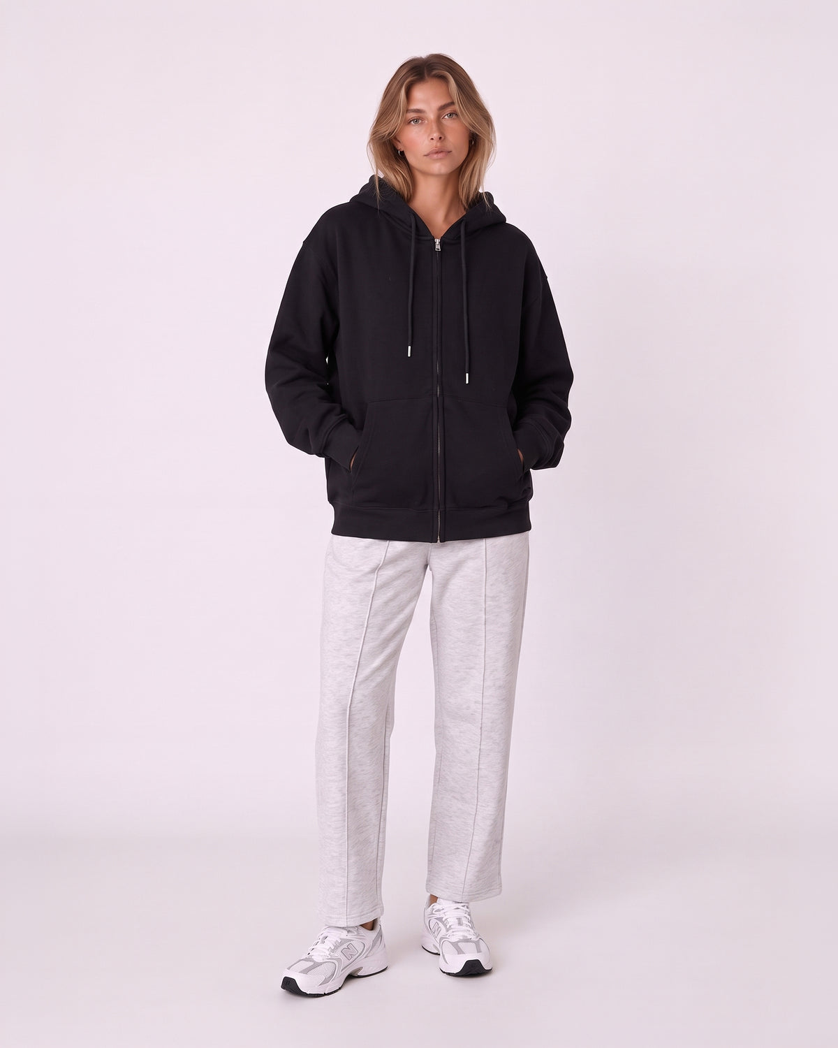 OVERSIZED ZIP-UP HOODIE