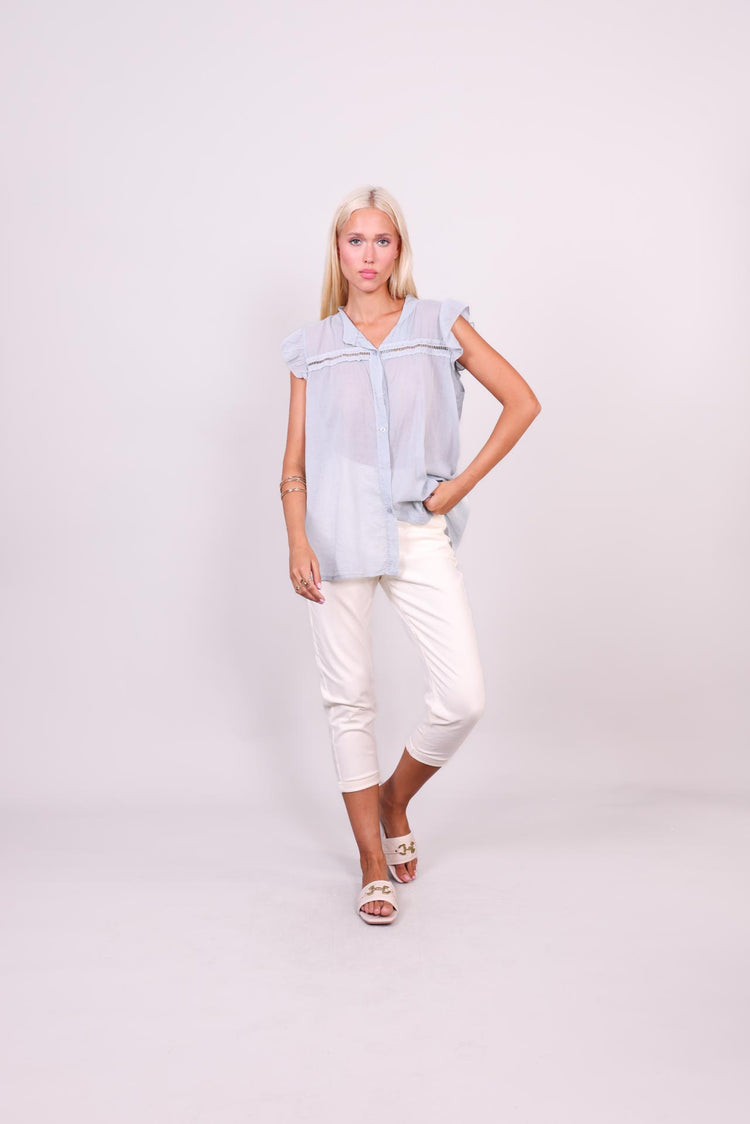 SOFT SKY BUTTON-UP