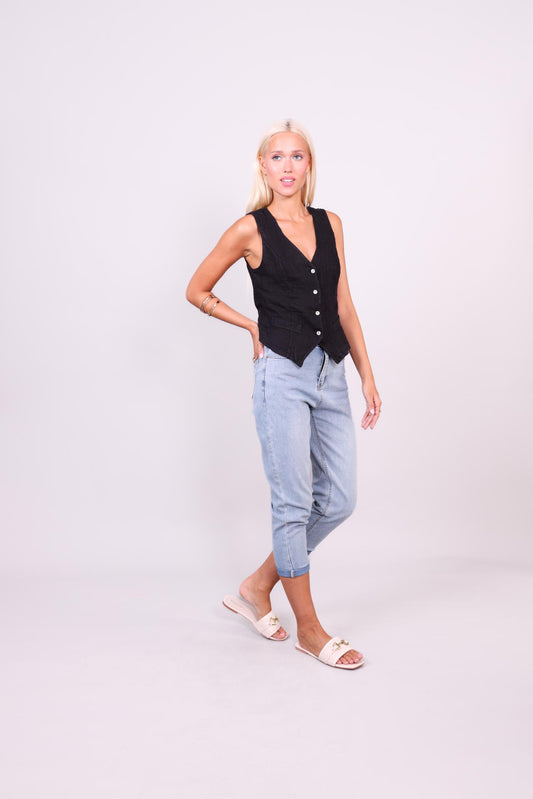 LINEN BUTTON VEST