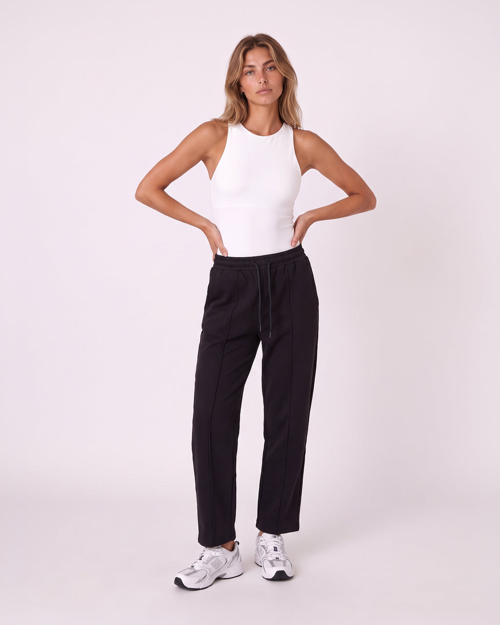SCOOP-NECK SLEEVELESS BODYSUIT