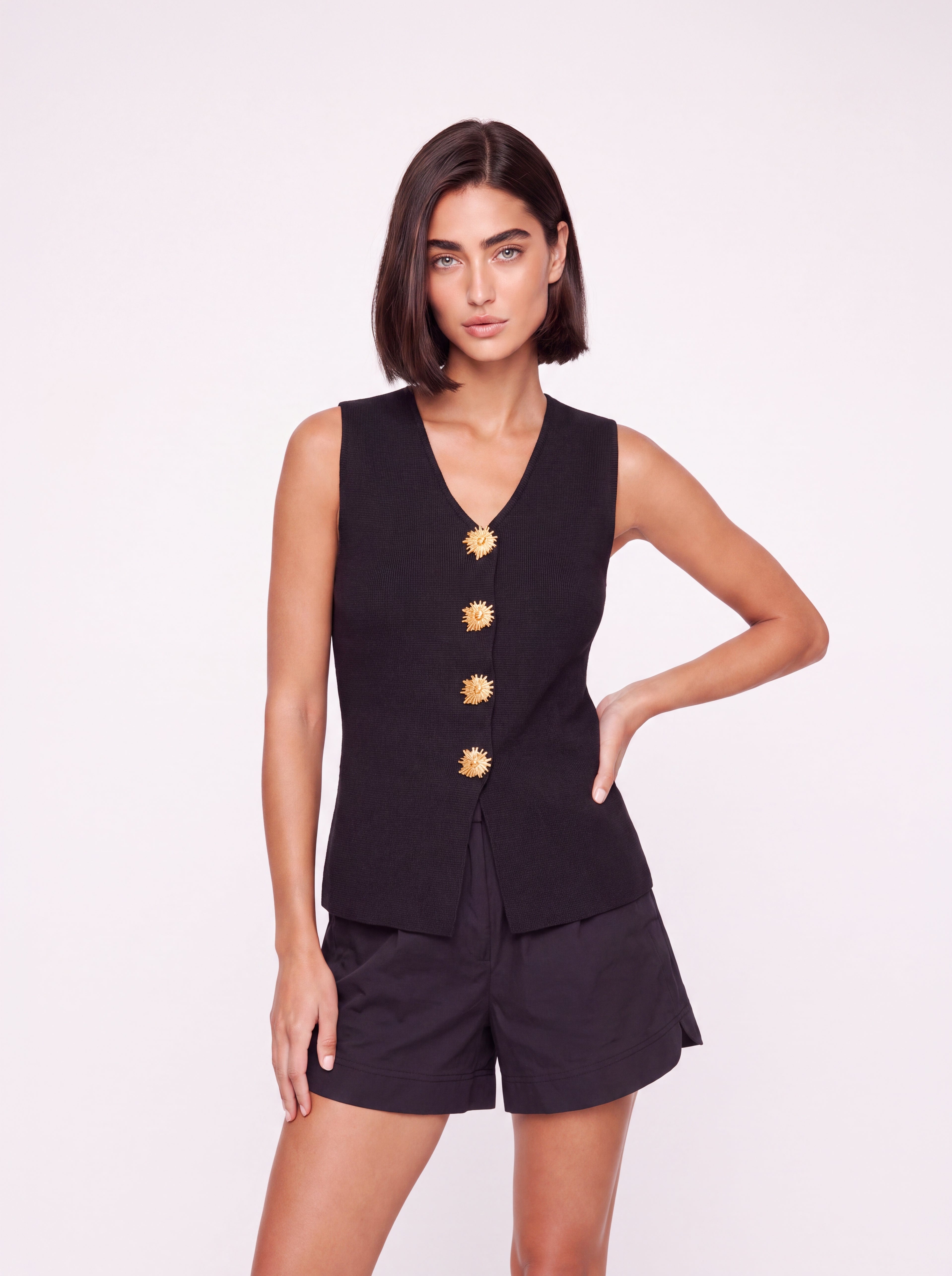 GOLD BUTTON KNIT VEST