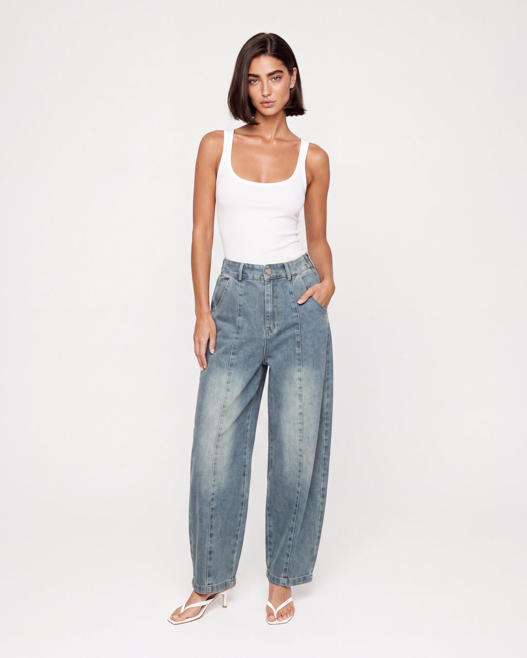 HIGH RISE BARREL LEG JEANS