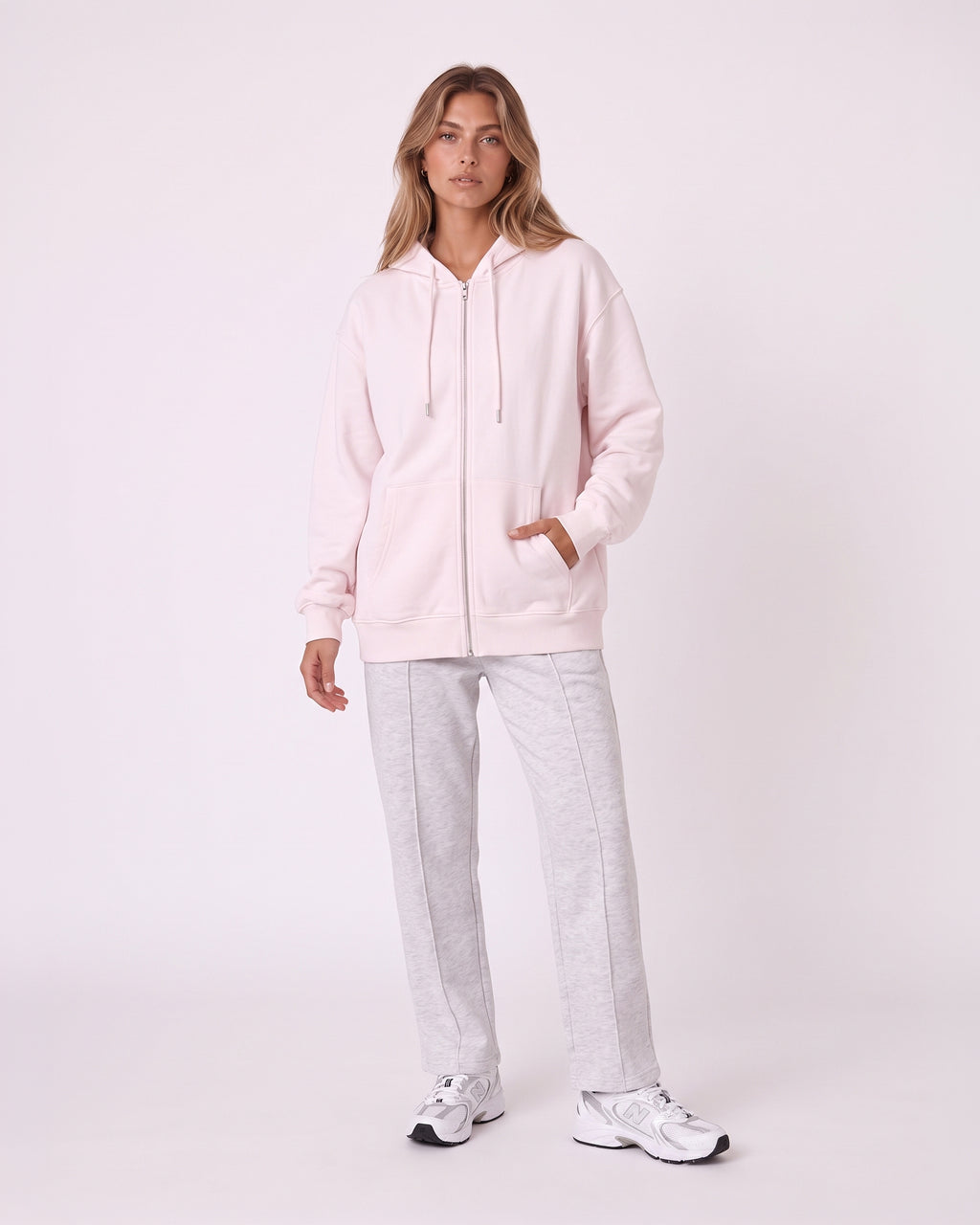 OVERSIZED ZIP-UP HOODIE