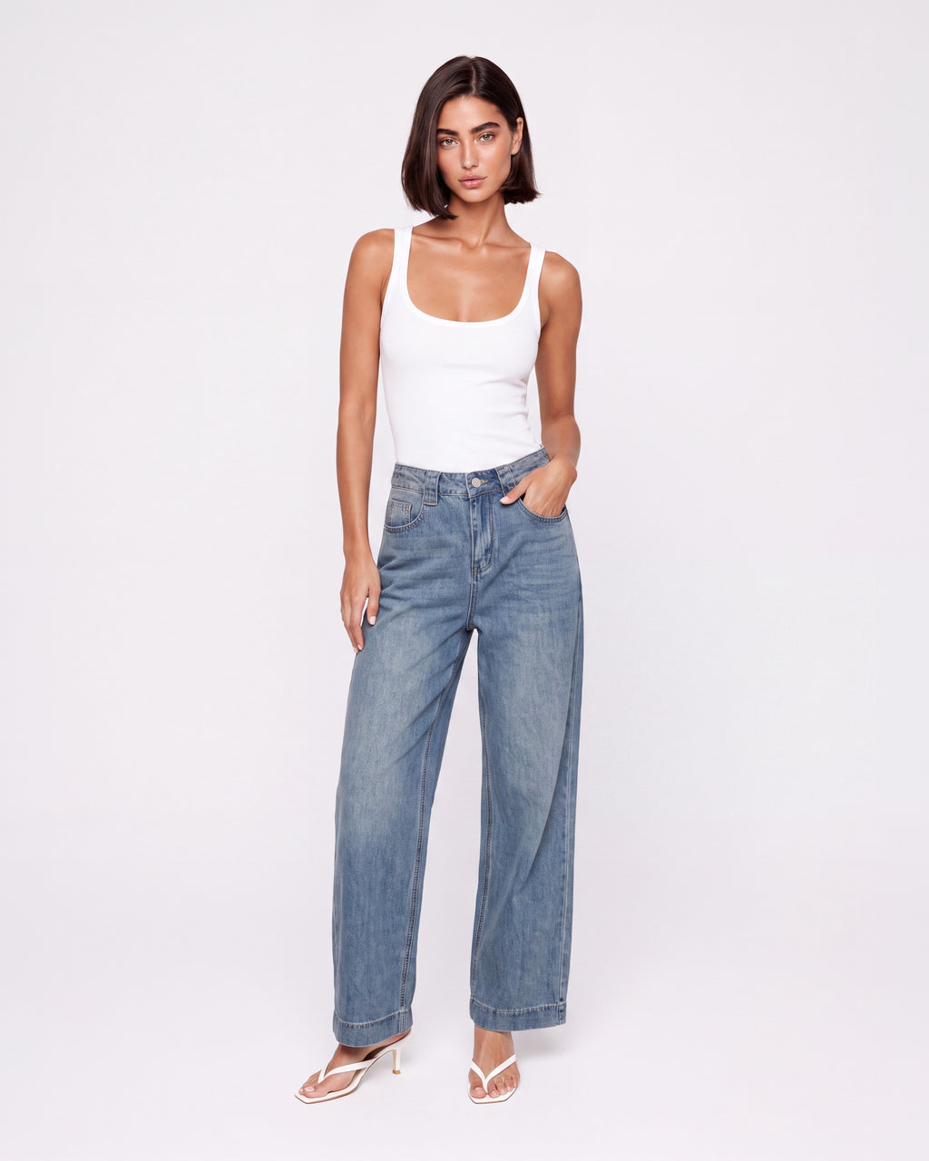 HIGH RISE WIDE LEG JEANS