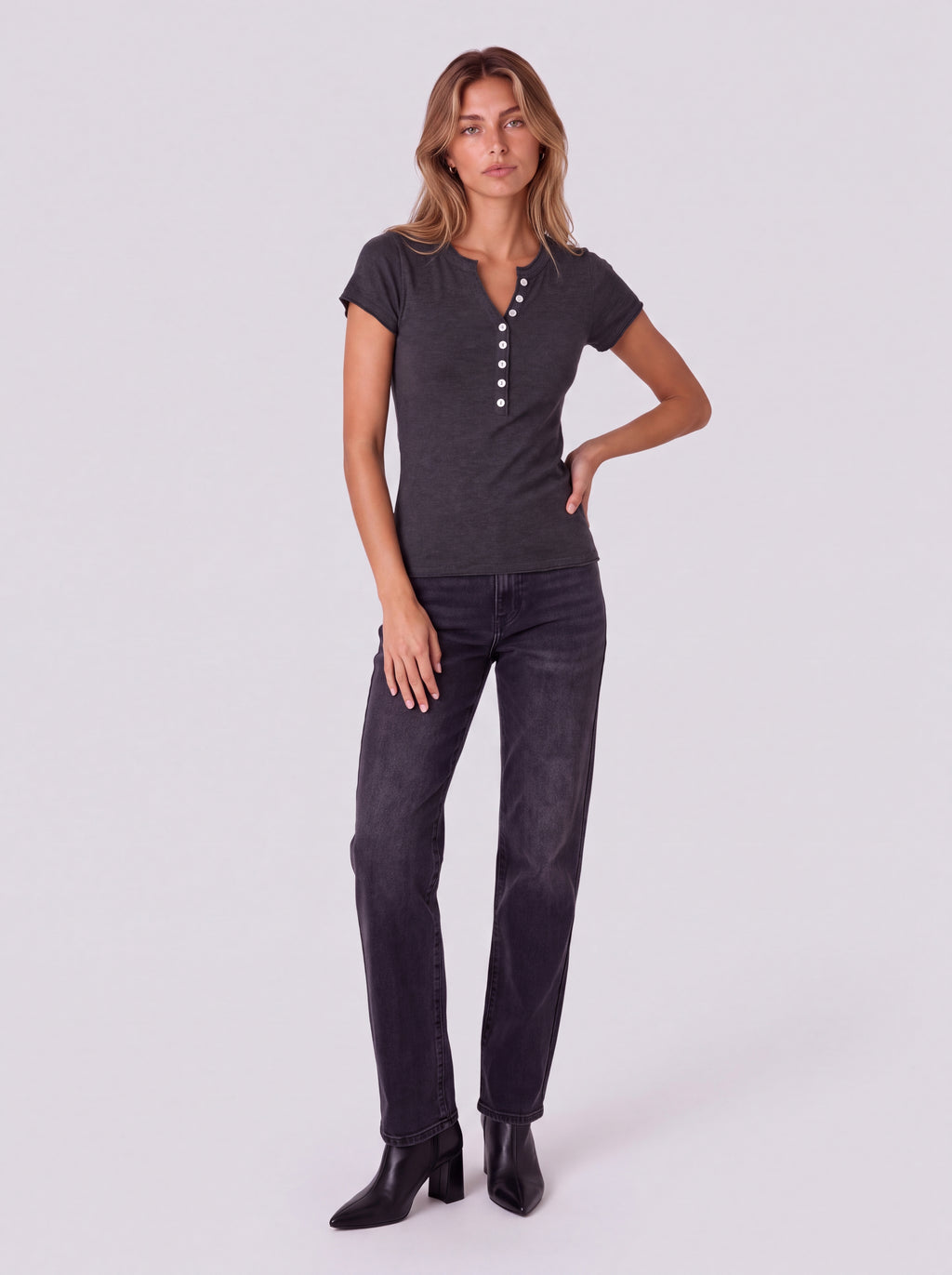 SHORT SLEEVE BUTTON FRONT HENLEY TOP