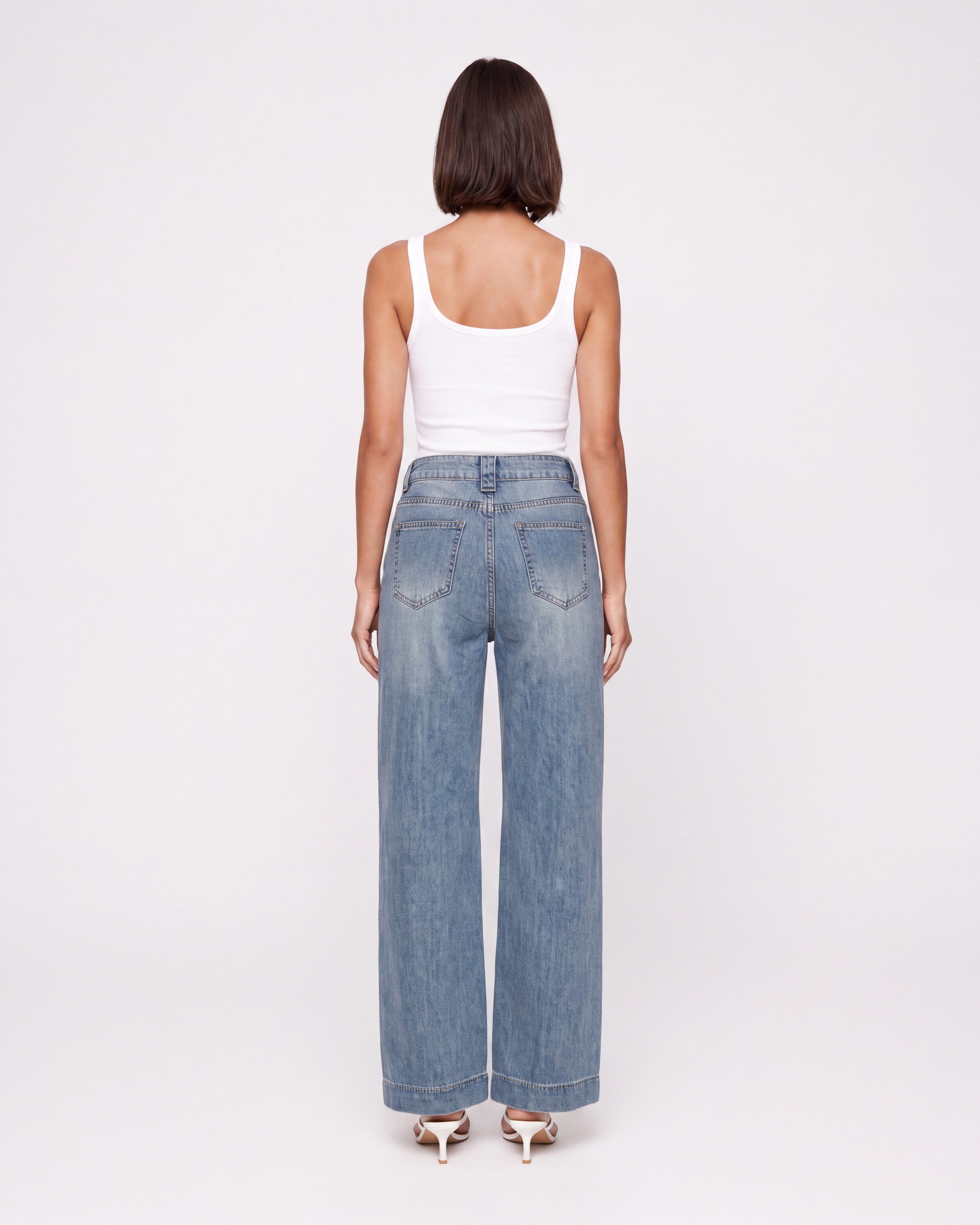 HIGH RISE WIDE LEG JEANS