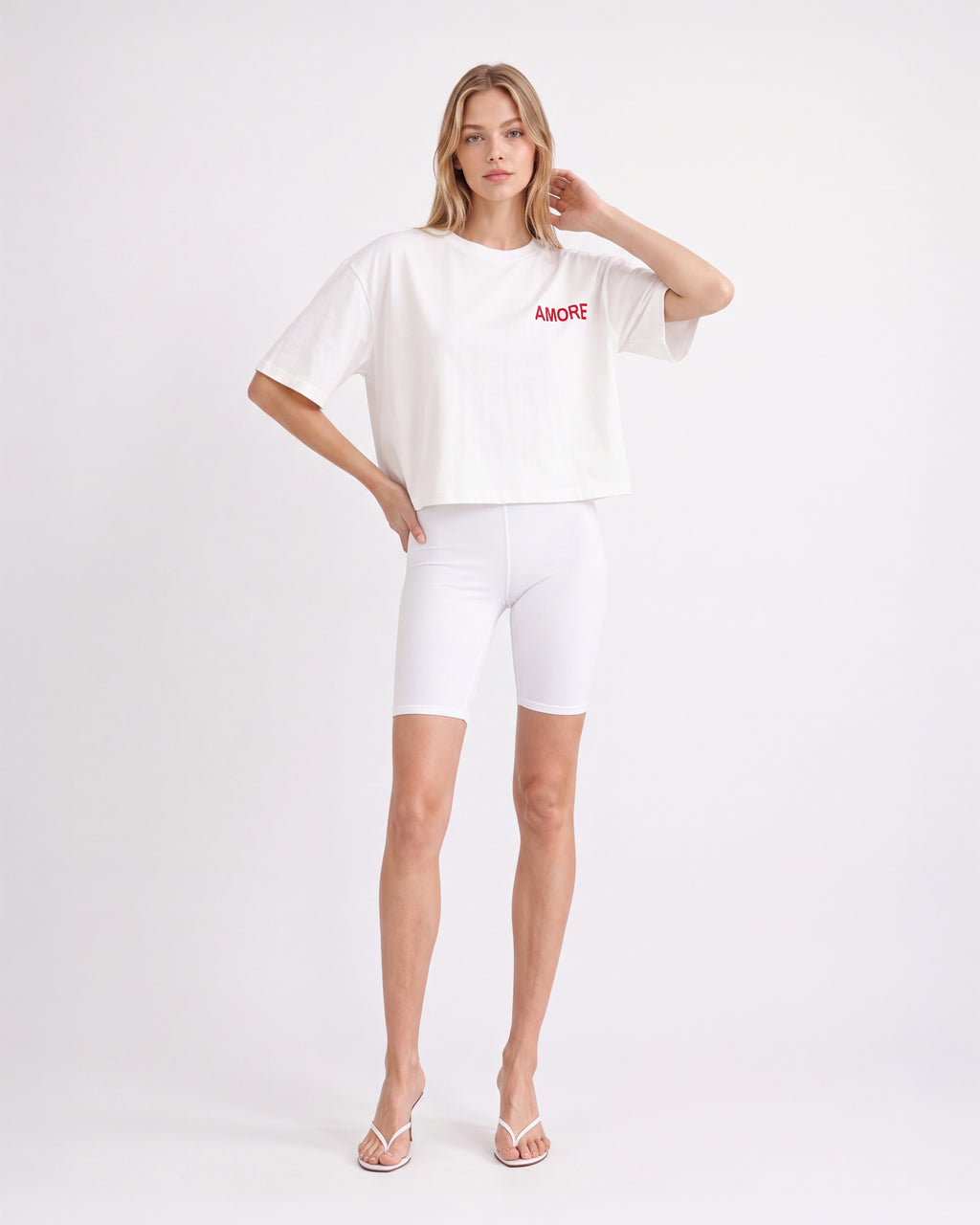 AMORE GRAPHIC CROPPED OVERSIZED T-SHIRT WHITE