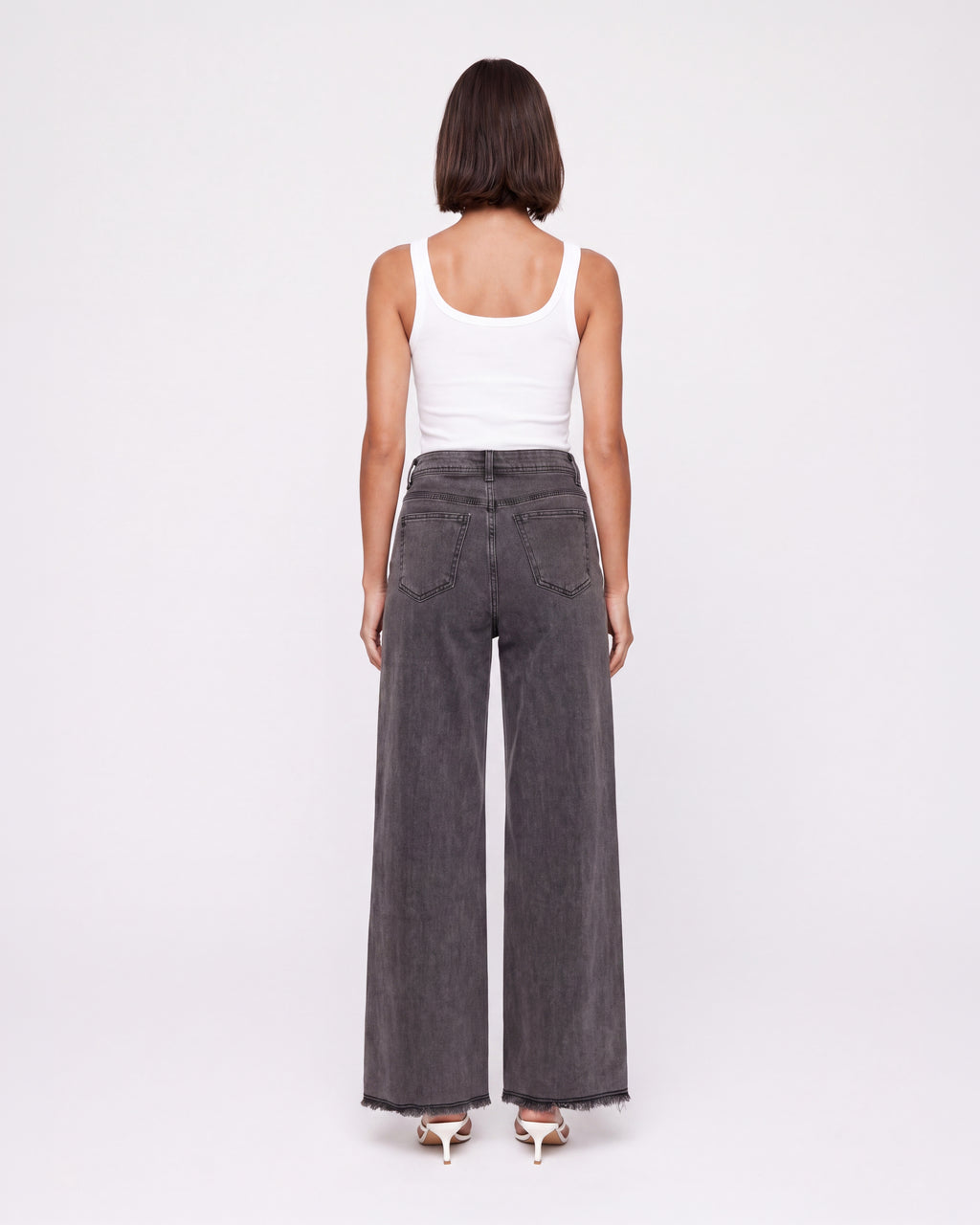 GREY WIDE LEG JEANS