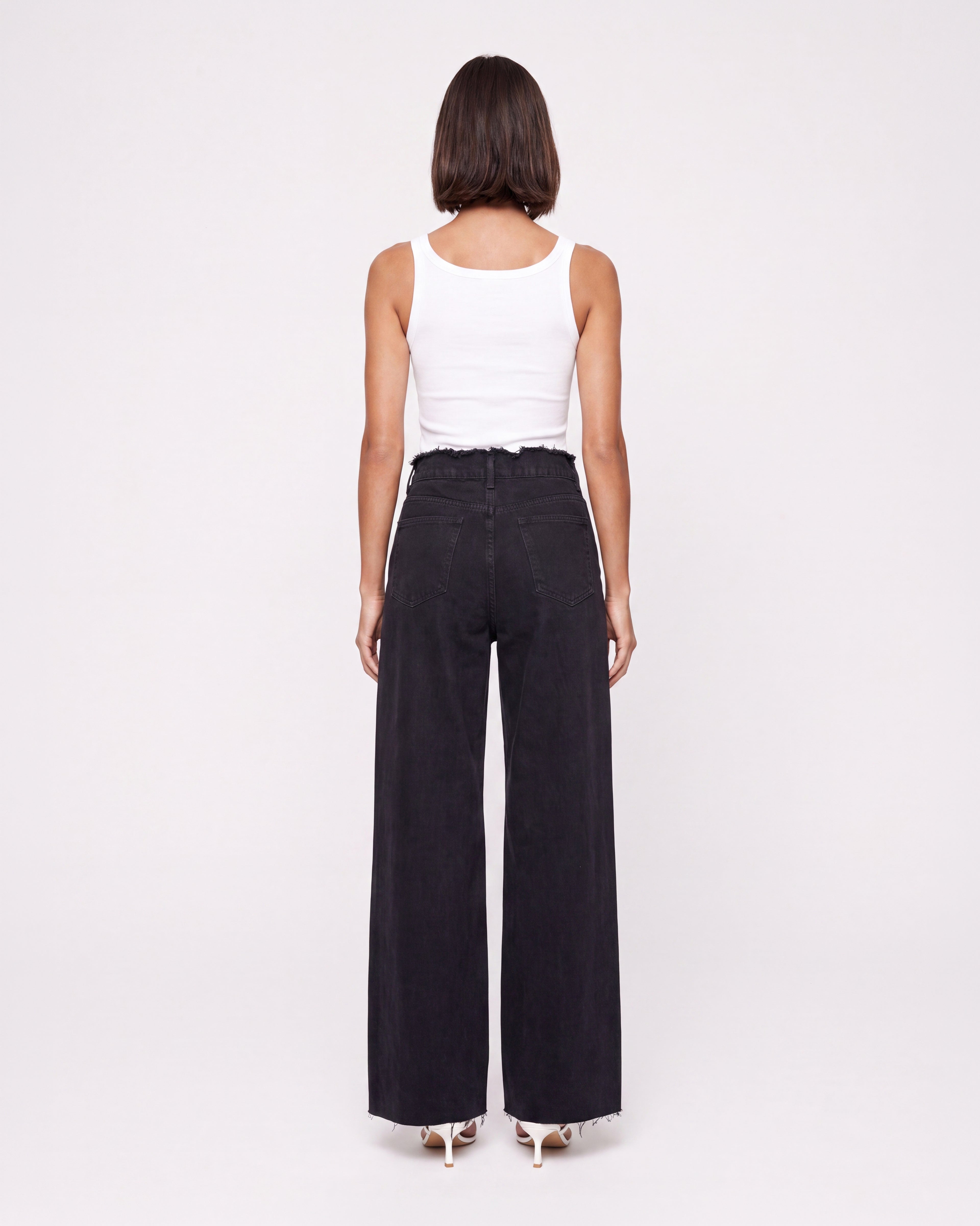 RAW HEM WIDE LEG JEANS