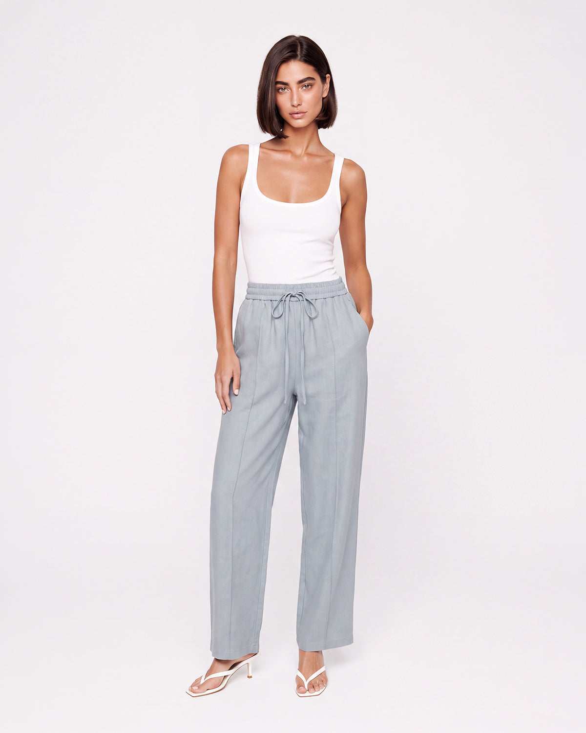 WIDE-LEG DRAWSTRING PANTS