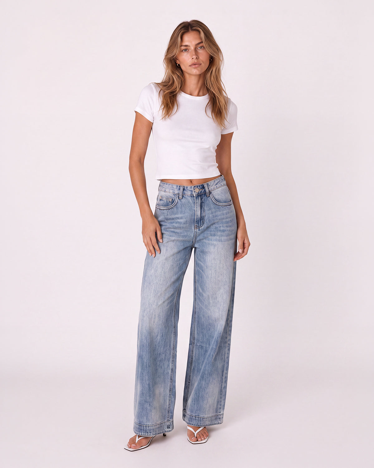 LIGHT BLUE WASHED WIDE-LEG JEANS