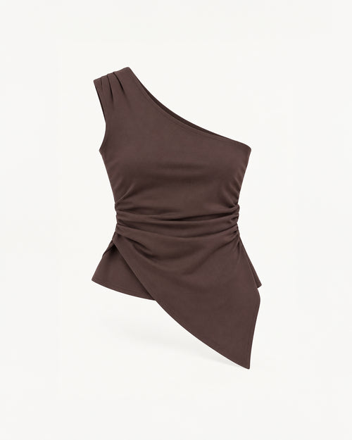 ASYMMETRIC ONE-SHOULDER TOP
