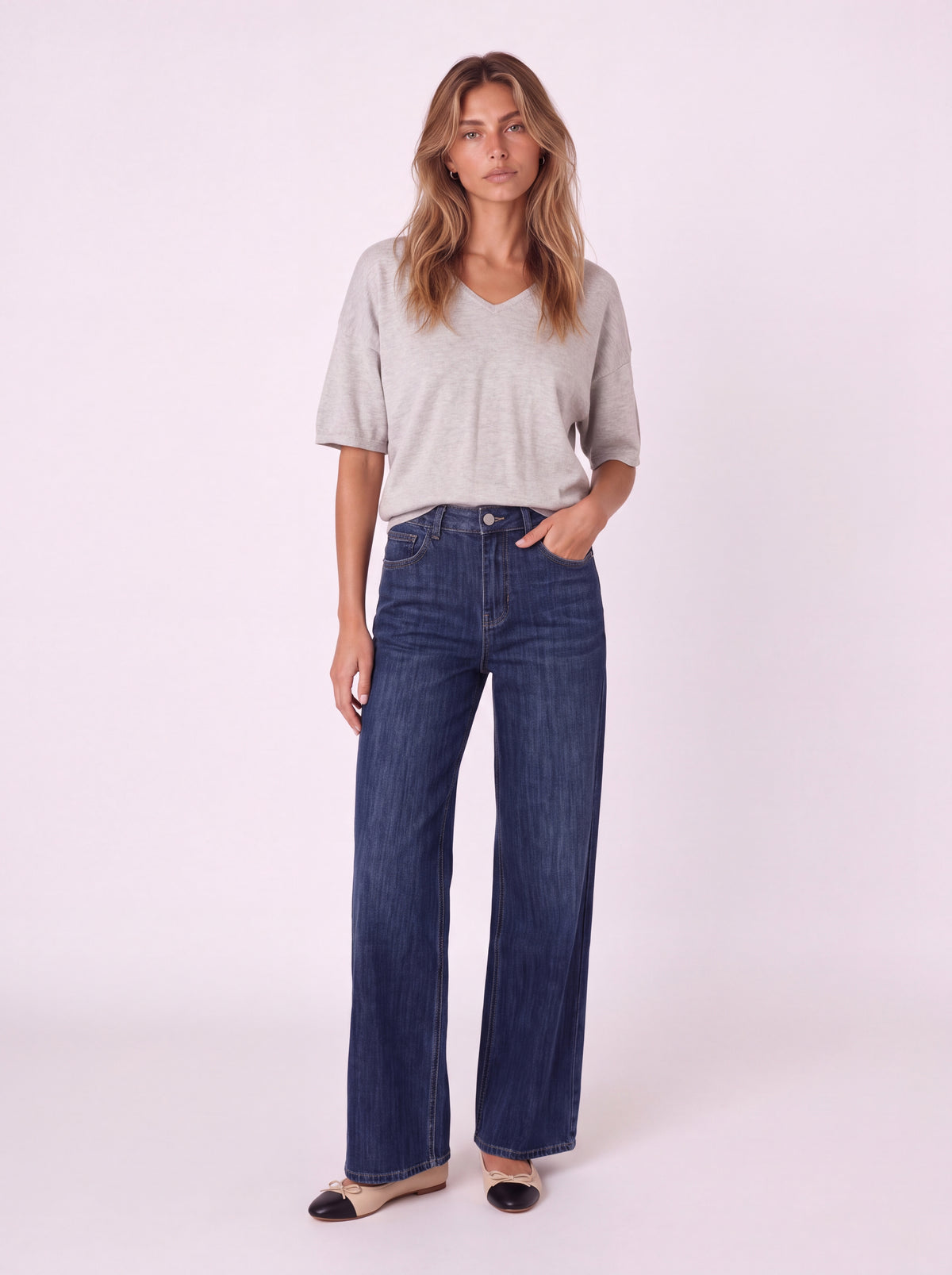 RELAXED-FIT V-NECK SWEATER