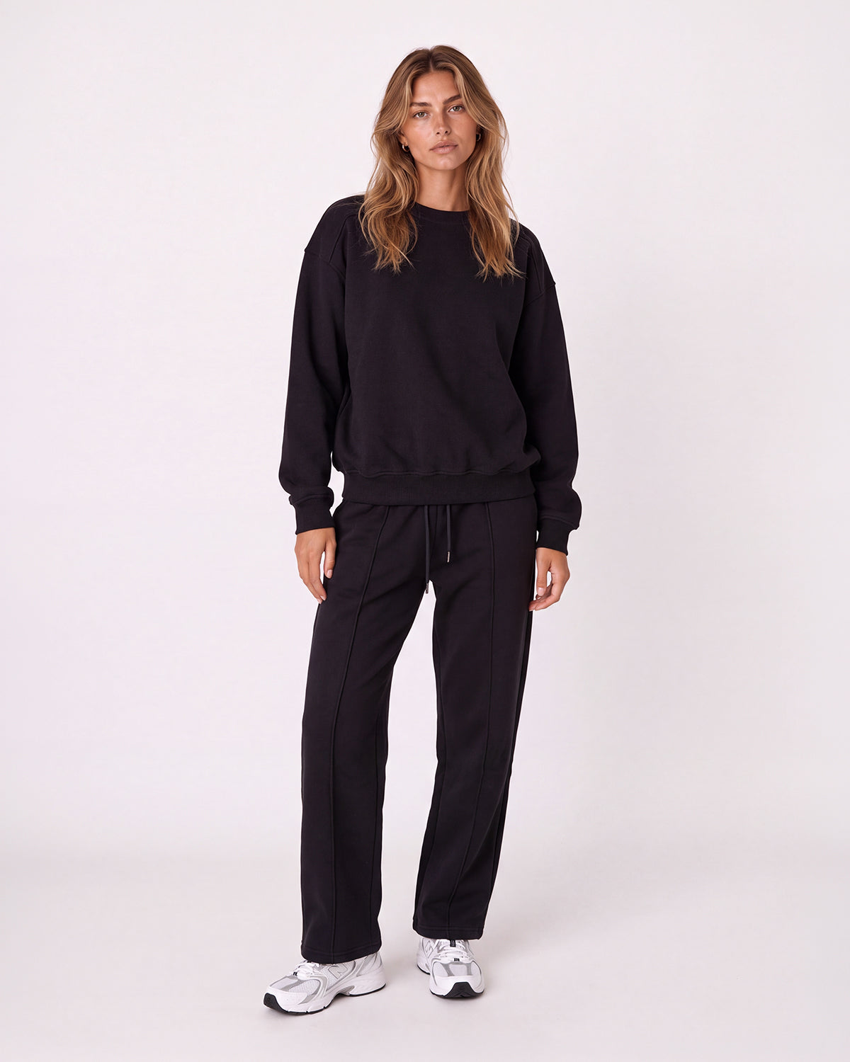 OVERSIZED CREW NECK LONG SLEEVE SWEATSHIRT
