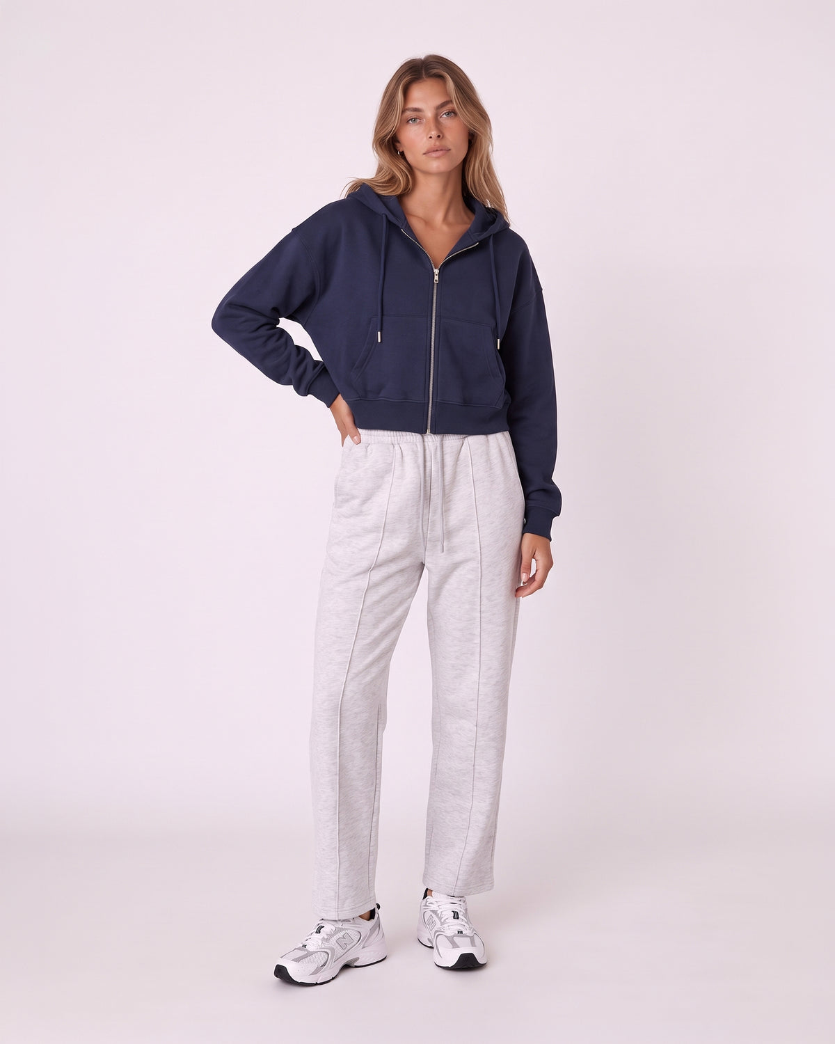 CROPPED ZIP-UP HOODIE