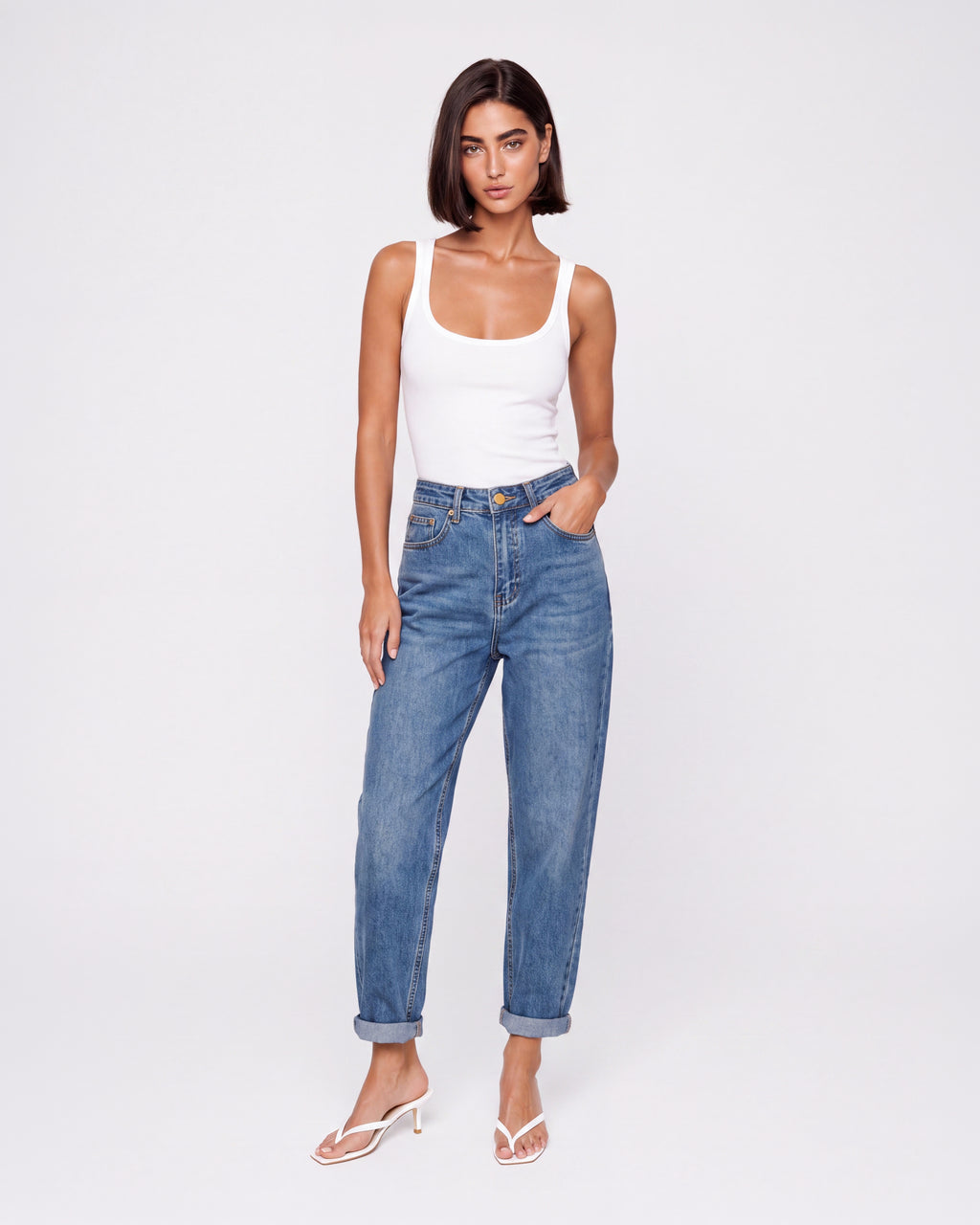HIGH RISE TURN-UP TAPERED LEG JEANS