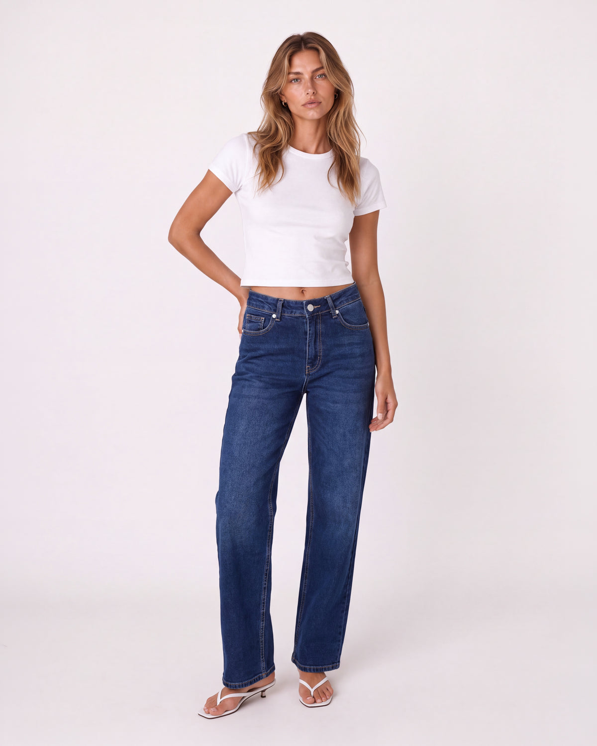 HIGH-WAIST STRAIGHT-LEG JEANS