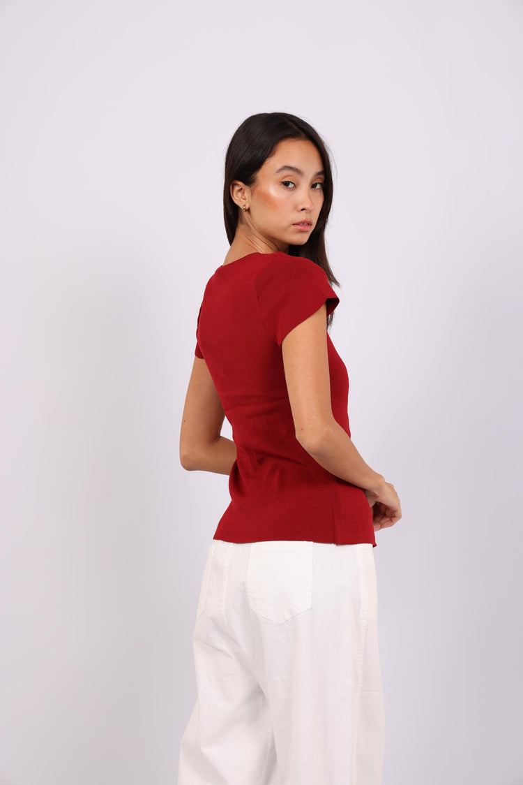 BUTTON-FRONT KNIT TOP