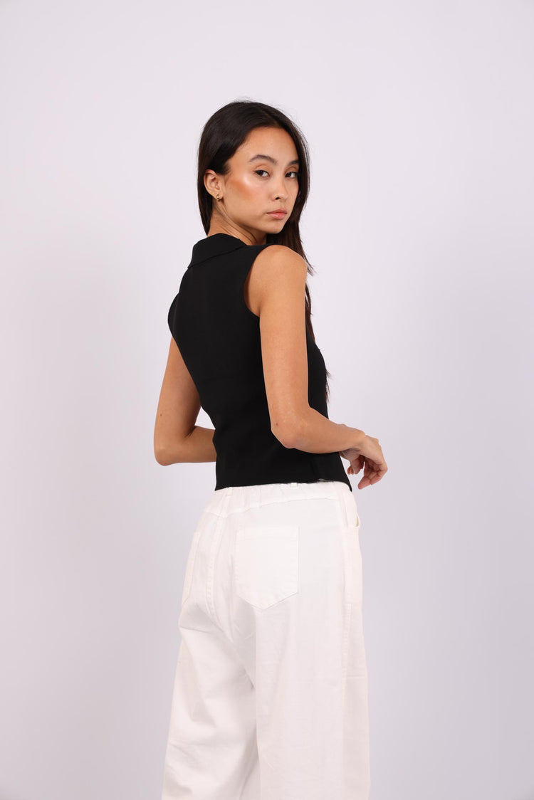 SKYLINE SLEEVELESS KNIT BLOUSE