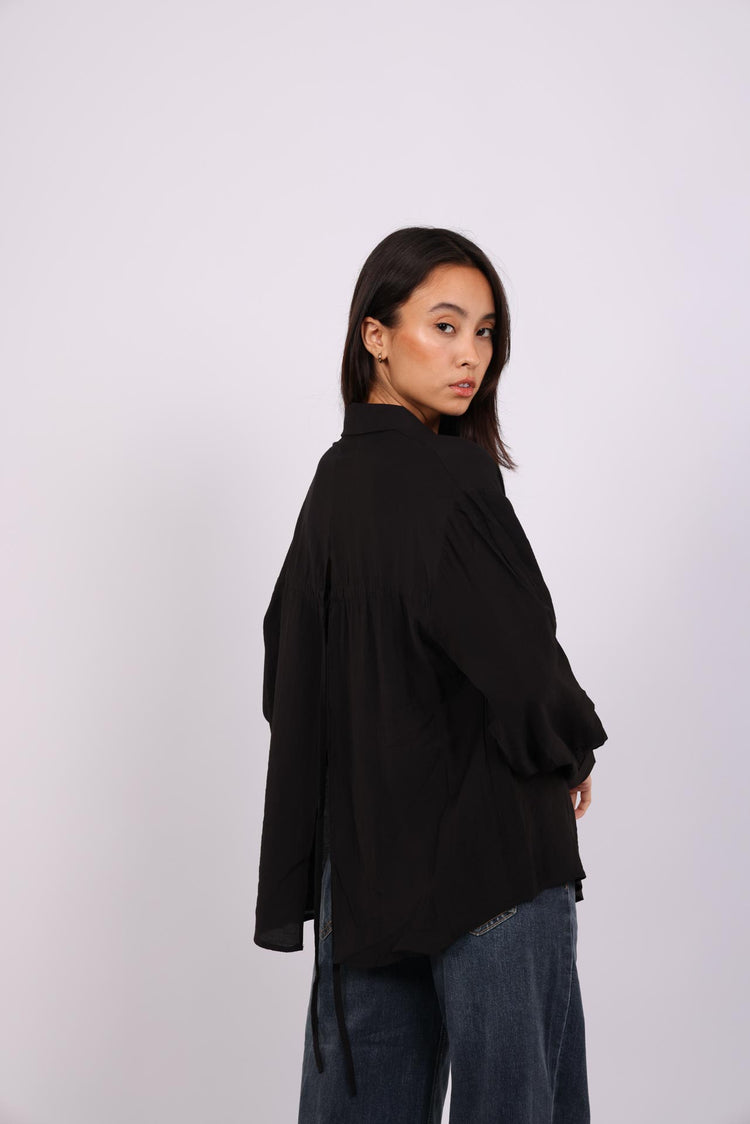 BACK TIE SHIRT