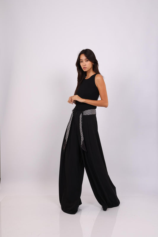 BLACK WIDE LEG PANTS