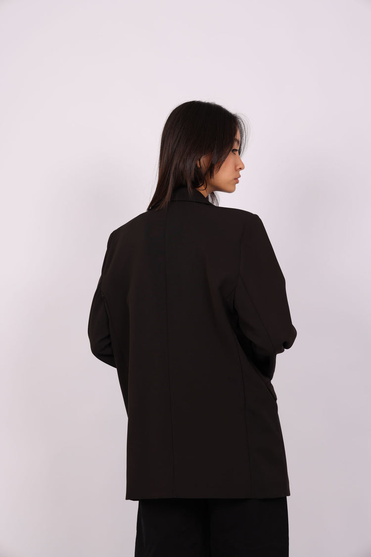 OVERSIZED BLAZER – CLASSIC & MINIMAL