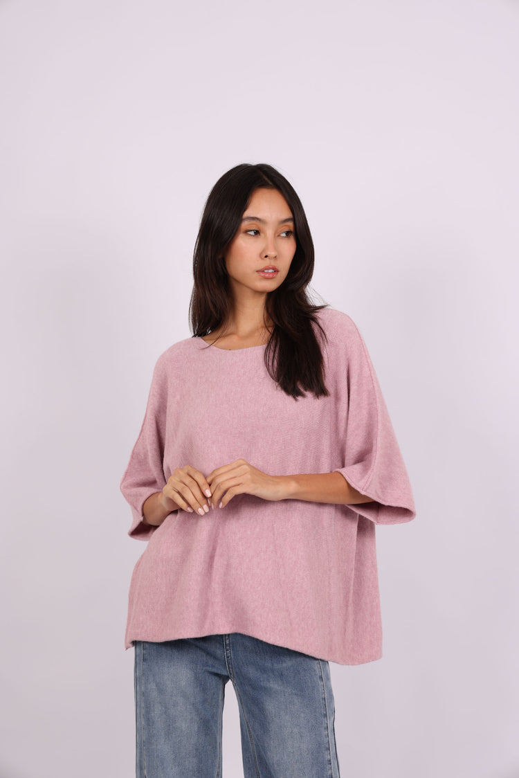OVERSIZED ROUND-NECK KNIT TOP