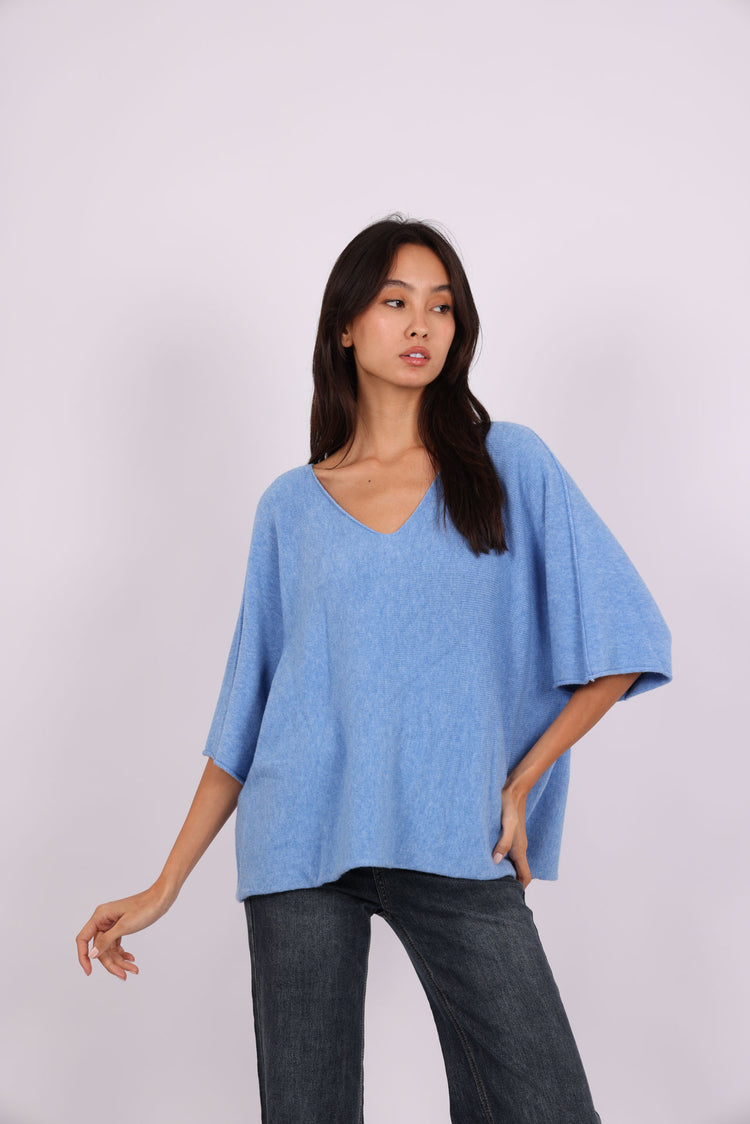 OVERSIZED SHORT-SLEEVE V-NECK KNIT
