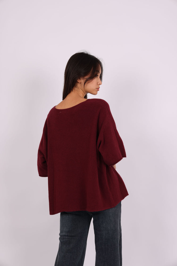 OVERSIZED SHORT-SLEEVE V-NECK KNIT
