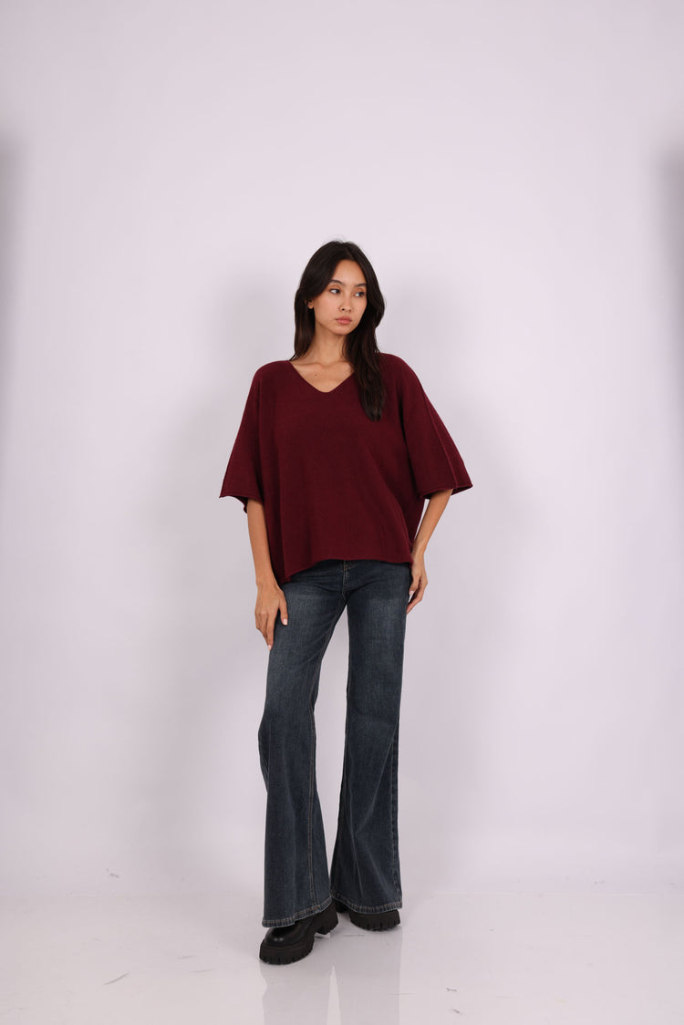 OVERSIZED SHORT-SLEEVE V-NECK KNIT