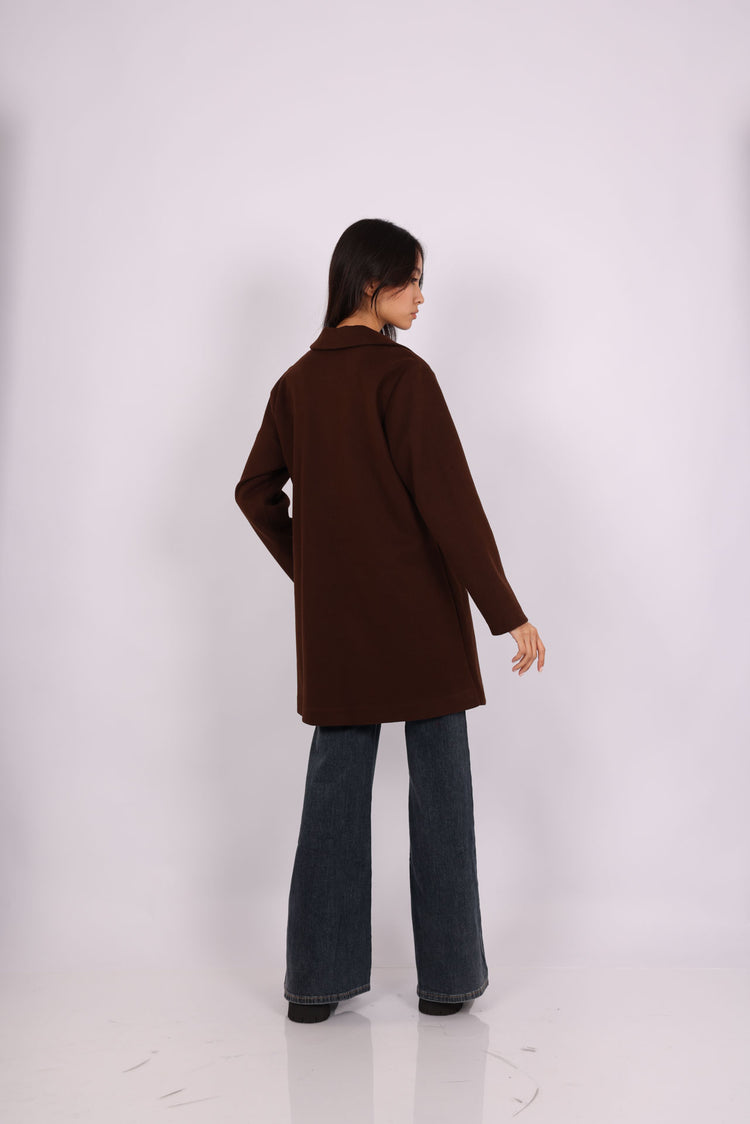CLASSIC SINGLE-BUTTON WOOL COAT
