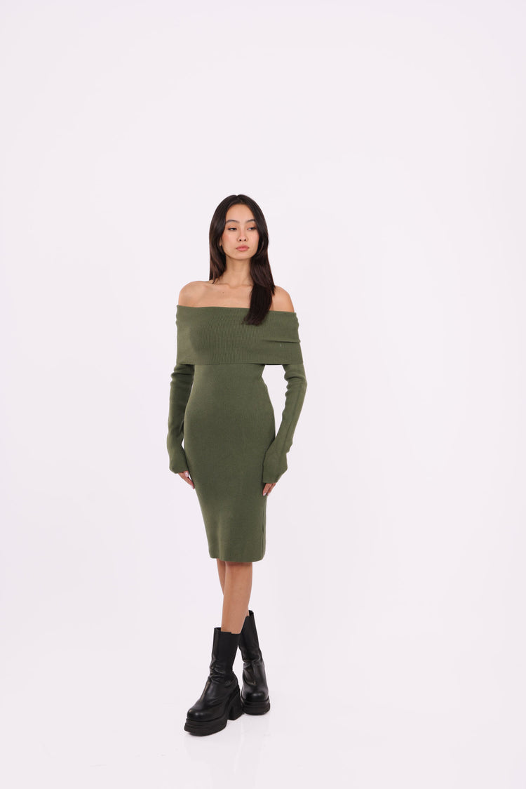 OFF-SHOULDER KNIT MIDI DRESS