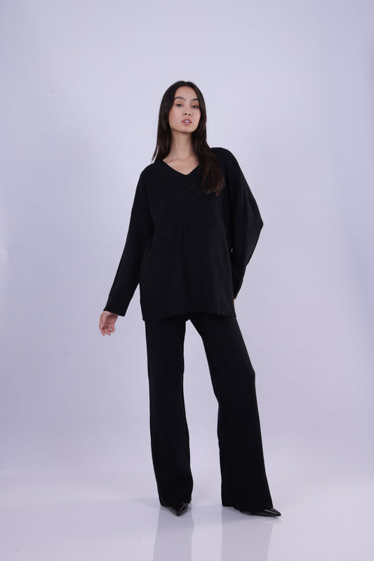 ESSENTIAL V-NECK KNIT SET